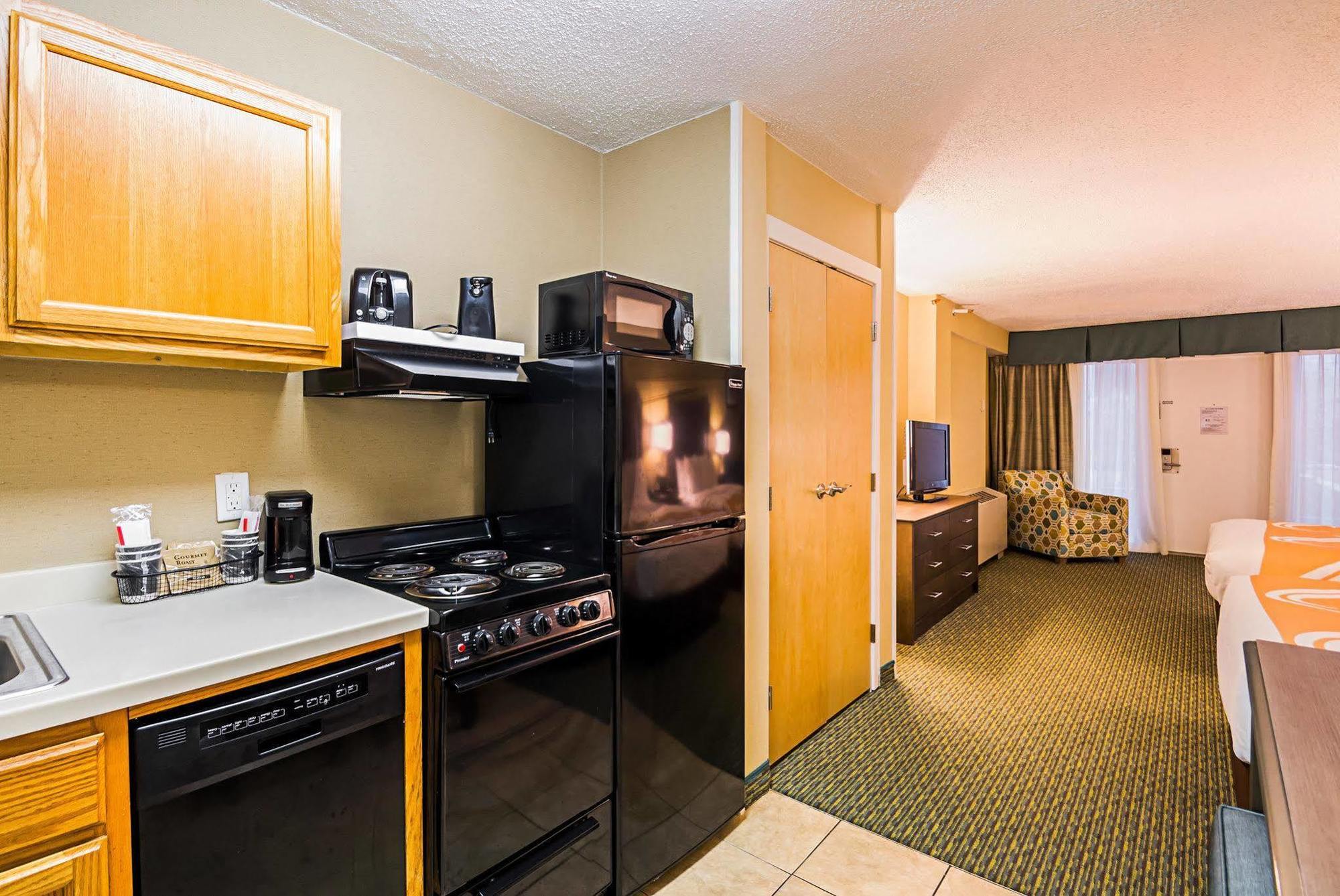 Quality Inn Oceanfront Ocean City Exteriör bild